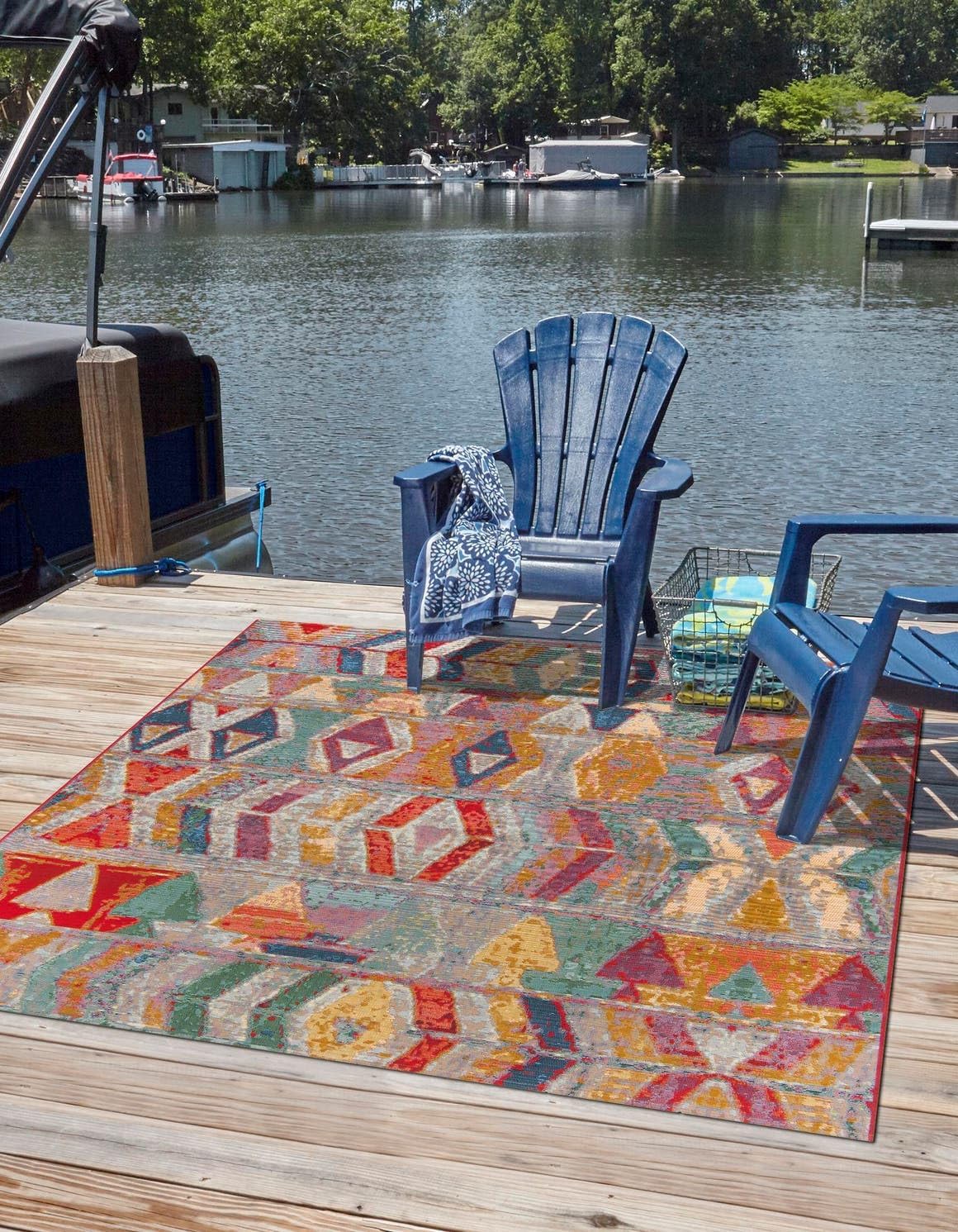 Unique Loom Outdoor Modern Collection Area Rug - Tamarindo (5' 3" x 8' Rectangle, Multi/ Burgundy)